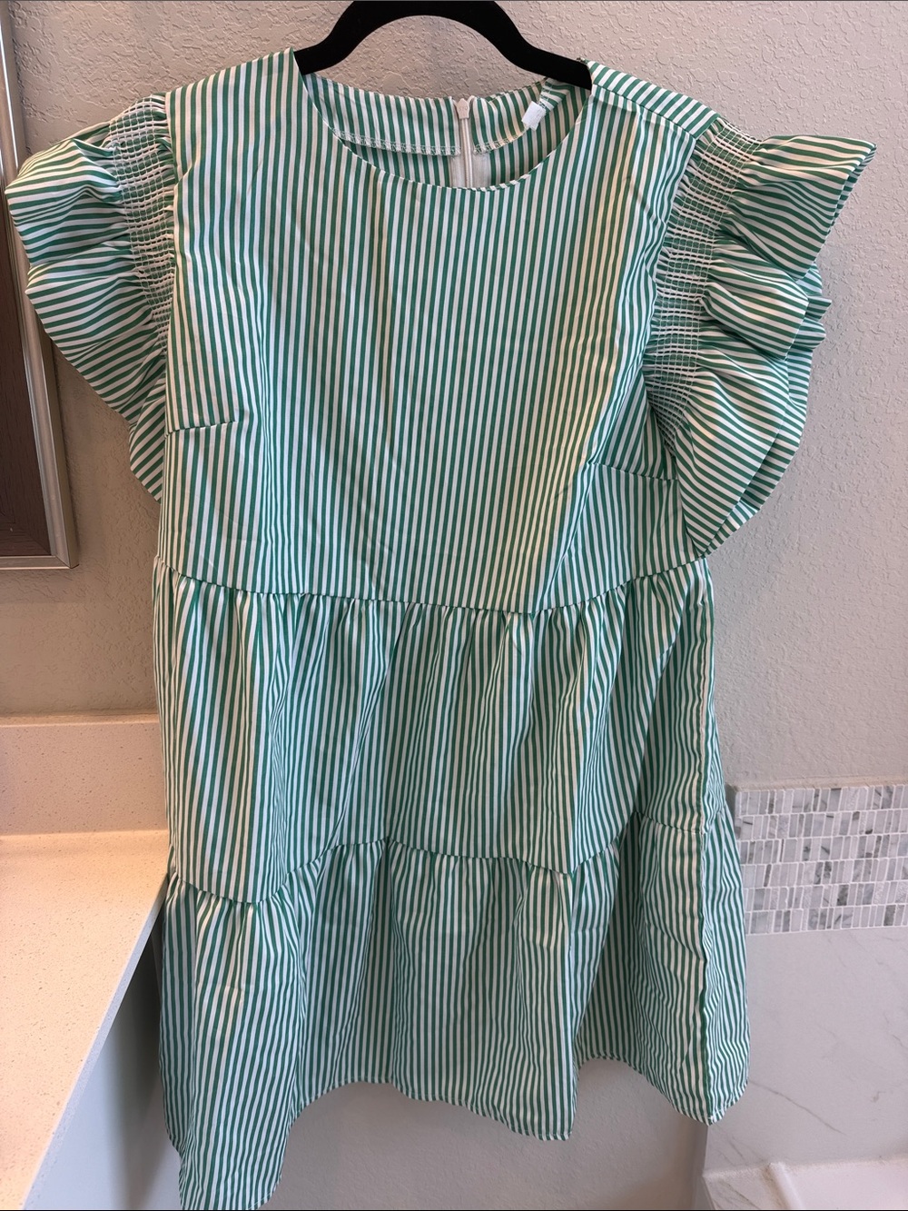 Women's Green Stripe Ruffle-Sleeve Dress